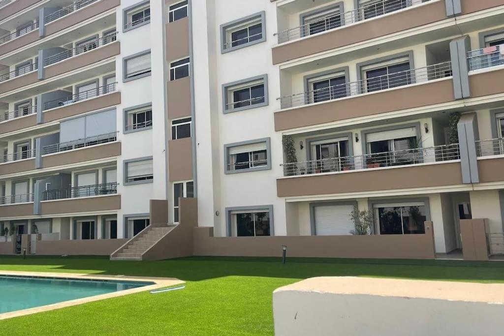 De Luxe Vue Sur Piscine Apartamento Agadir